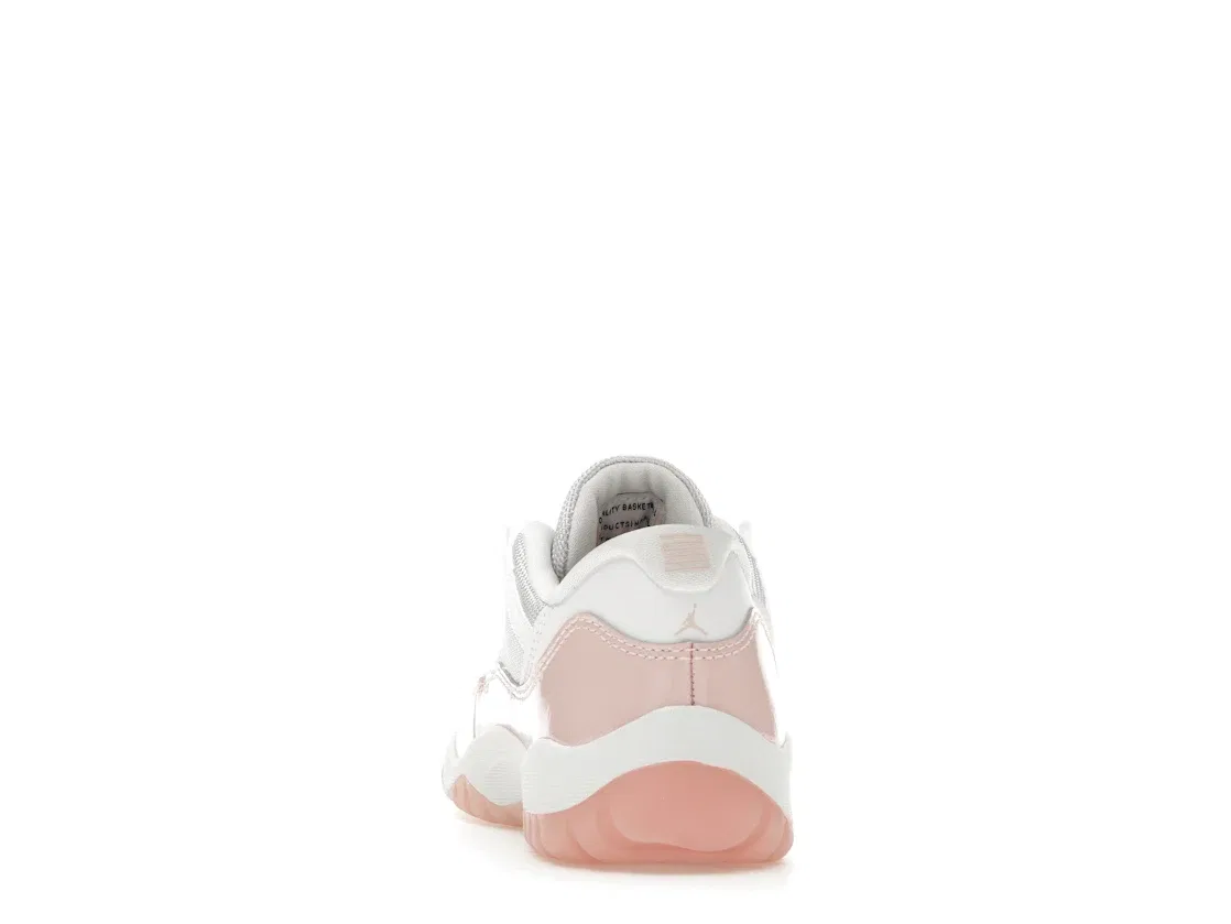 Детские кроссовки для мальчиков с длинным рукавом Jordan 11 Retro Low Jordan, White/Legend Pink — фото 4