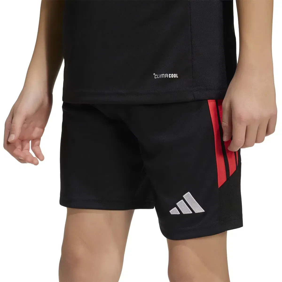 Детские шорты для мальчиков с логотипом Tiro 26 League adidas, Negro Rojo — фото 4