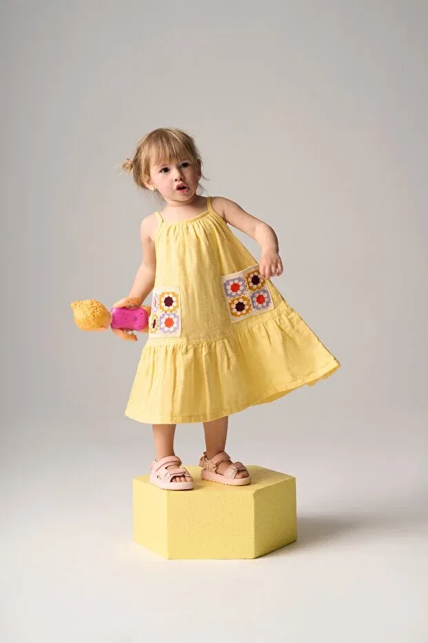 Детское платье для девочек хлопковое Flamboyant muslin girl's dress Bondberro, Sarı — фото 2