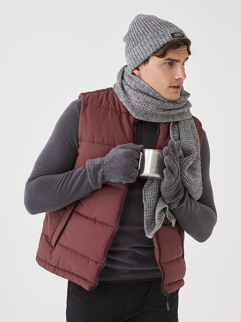 

Стандартный мужской надувной жилет с вертикальным воротником LCW OUTDOOR, Коричневый, Стандартный мужской надувной жилет с вертикальным воротником LCW OUTDOOR