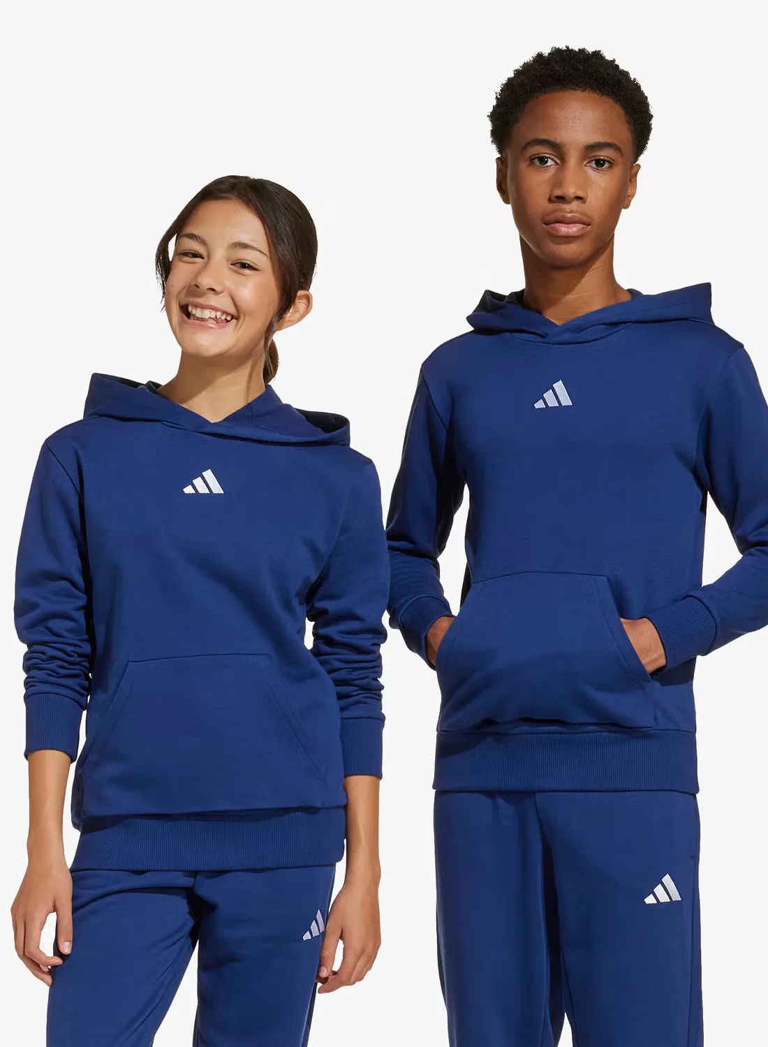 Худи с мягкой хлопковой смесью Youth Essential Adidas, темно-синий