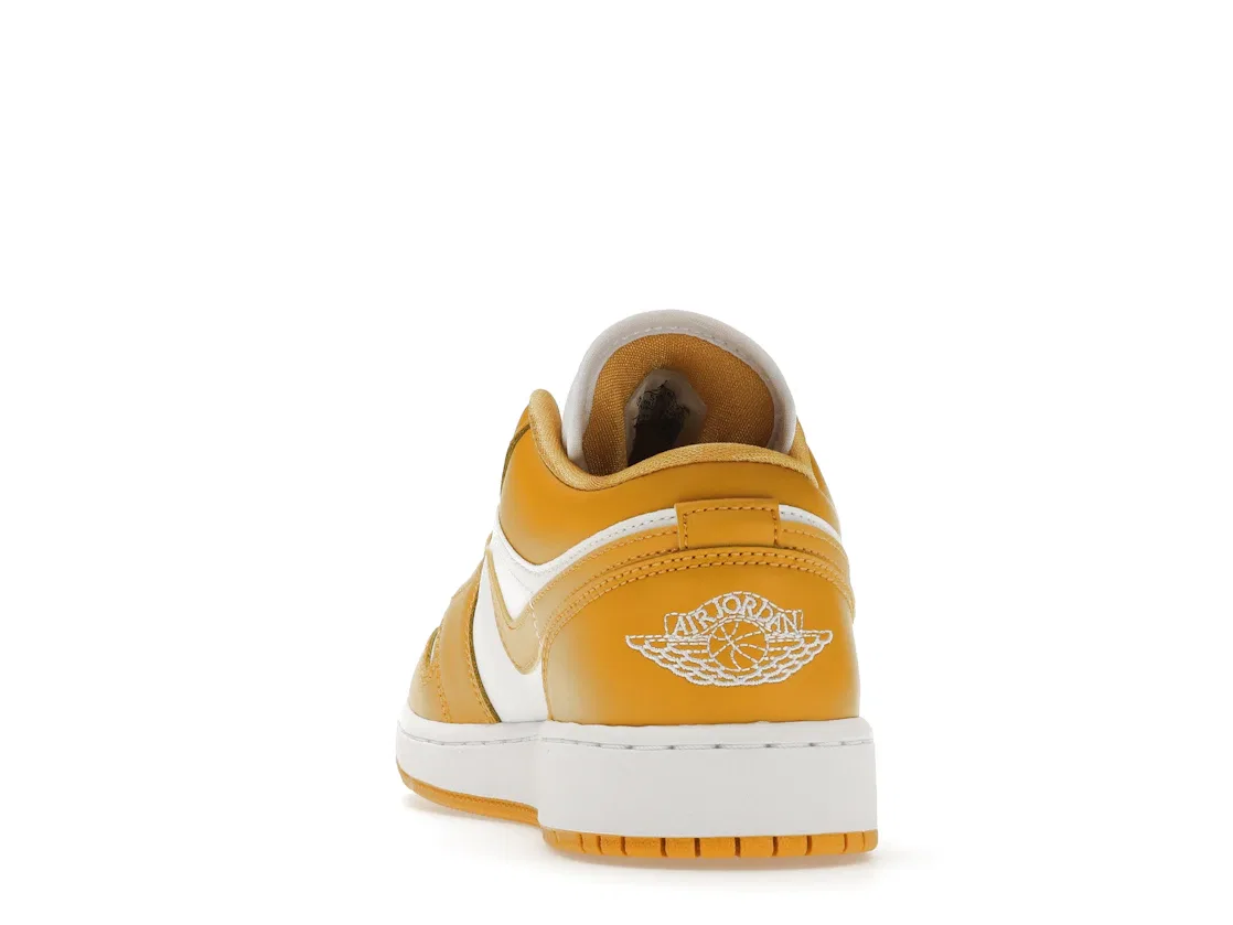 Детские кроссовки с принтом Jordan 1 Low Jordan, White / Pollen — фото 4