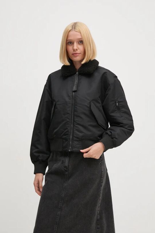 

Куртка Calvin Klein Jeans, черный