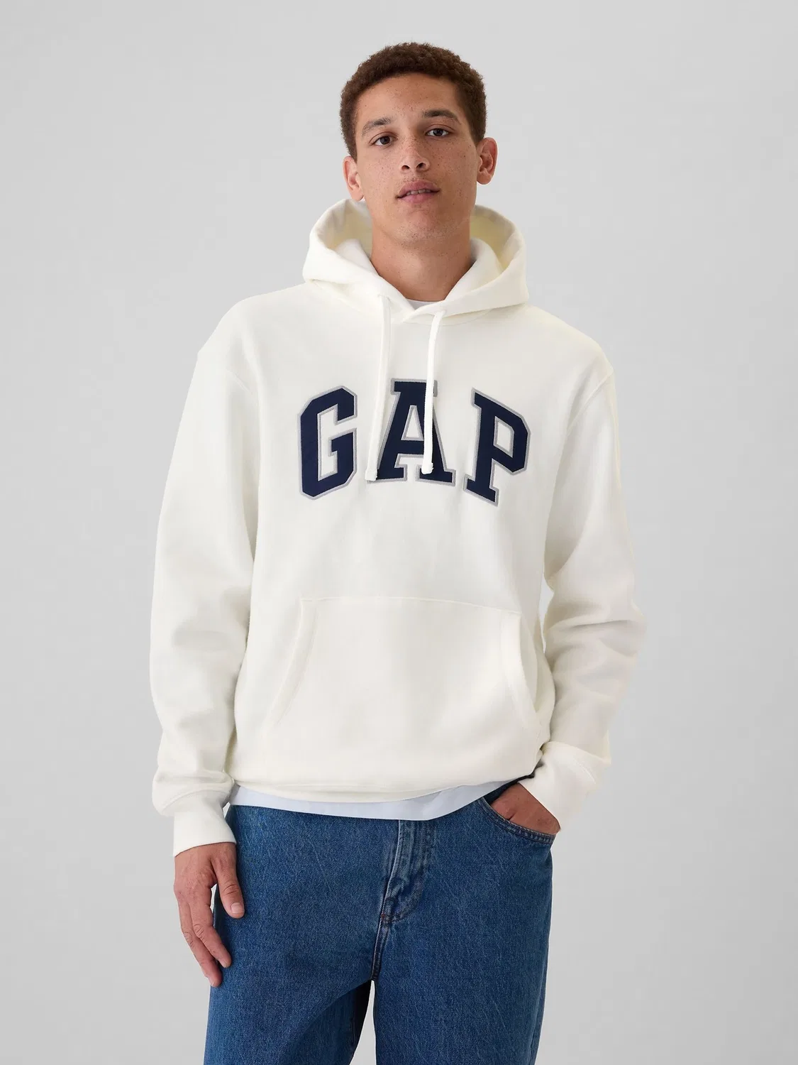 Худи из мягкого хлопка, модель VintageSoft Arch Logo Gap, белый