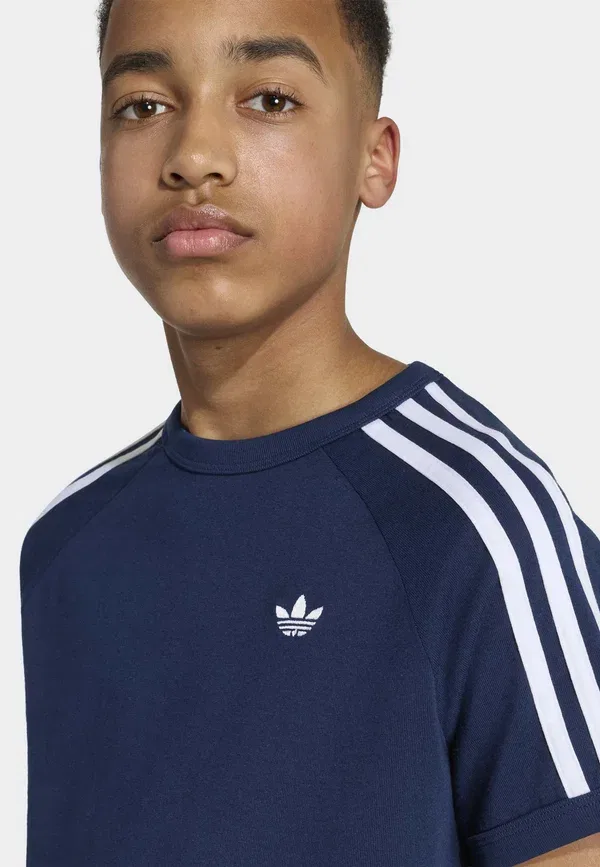 Футболка унисекс - базовая футболка Adidas Originals, индиго — фото 4
