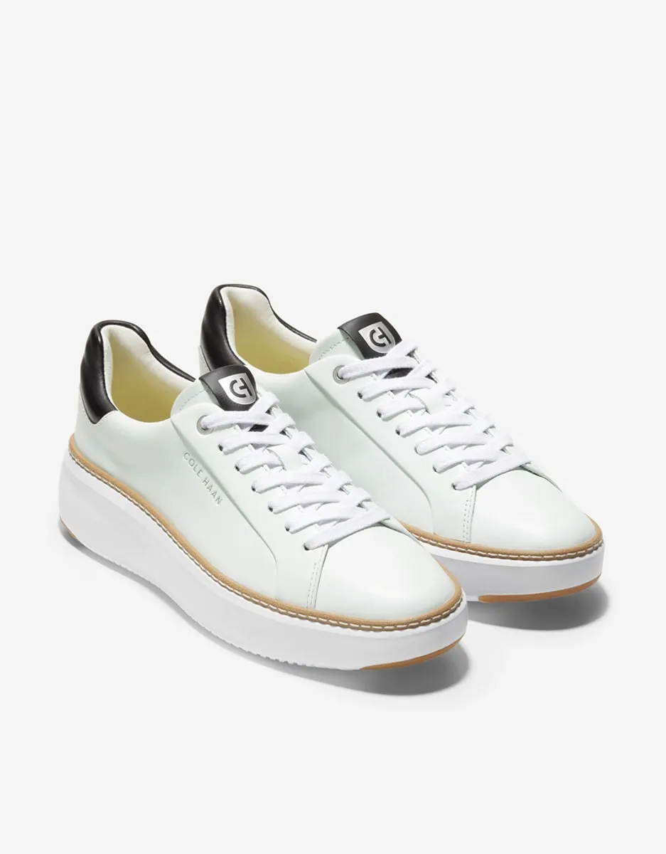 Женские кожаные кроссовки, сделанные из легкой и гибкой кожи Cole Haan, бежевый — фото 4