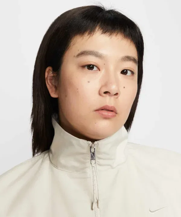 Тренировочная куртка Nike Sportswear Oversize Woven, Light Bone Heather, женская — фото 3