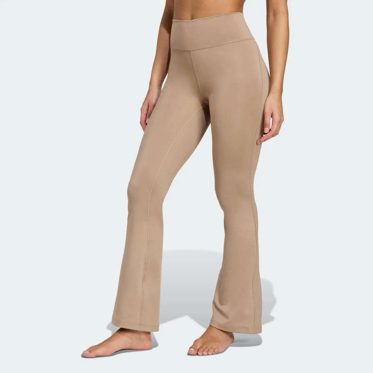 Женские леггинсы с расклешенной штаниной All Me Essentials Flare Adidas, Braun