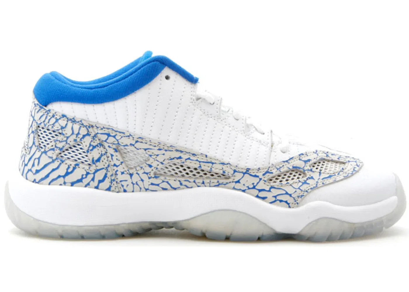 Детские кроссовки Lifestyle Jordan 11 Retro Low IE Jordan, White Zest Argon Blue Light Bone