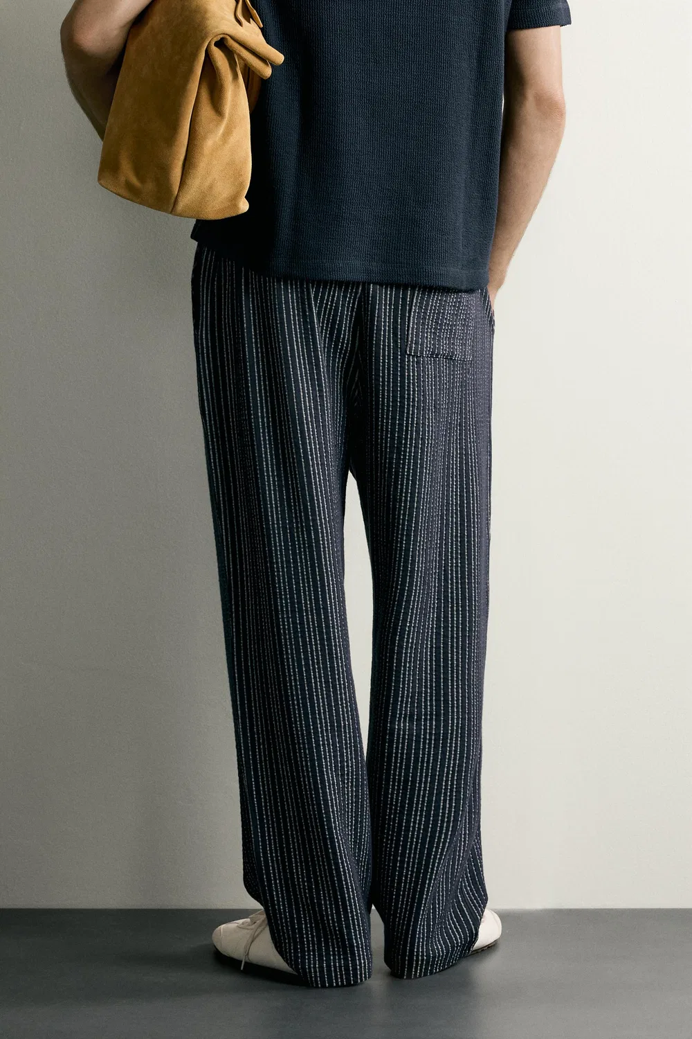 Брюки свободного кроя из контрастной ткани сирсакер. ZARA, Navy/White — фото 3