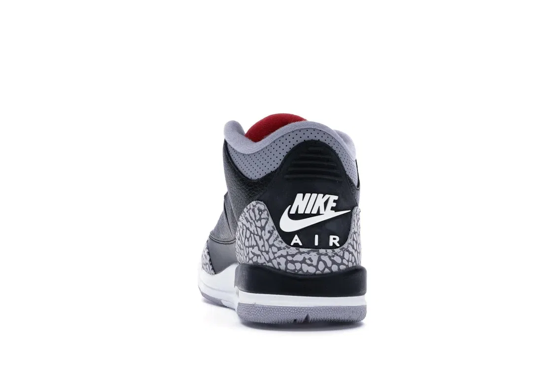 Детские кроссовки Lifestyle с принтом Jordan 3 Retro, Black/Fire Red-Cement Grey-White — фото 4