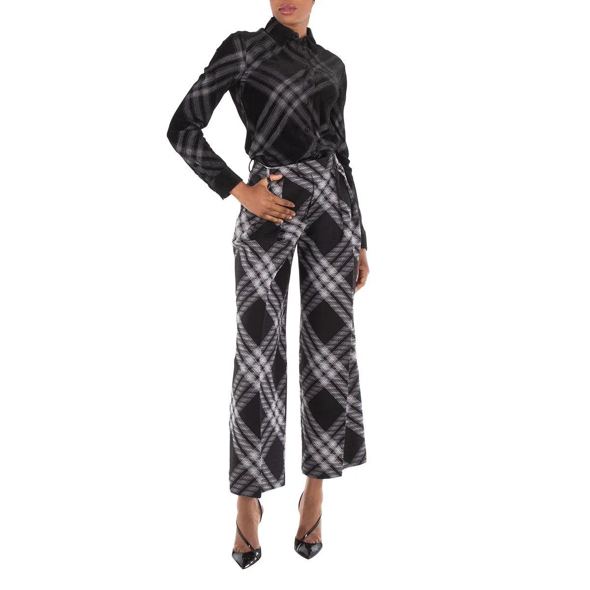 Брюки широкие с принтом Wide-Leg Tartan Wool Boyfriend Trousers Burberry, Monochrome Ip Check — фото 3
