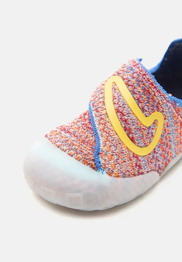 Кроссовки Nike Sportswear, красный/синий/оранжевый/голубой — фото 3