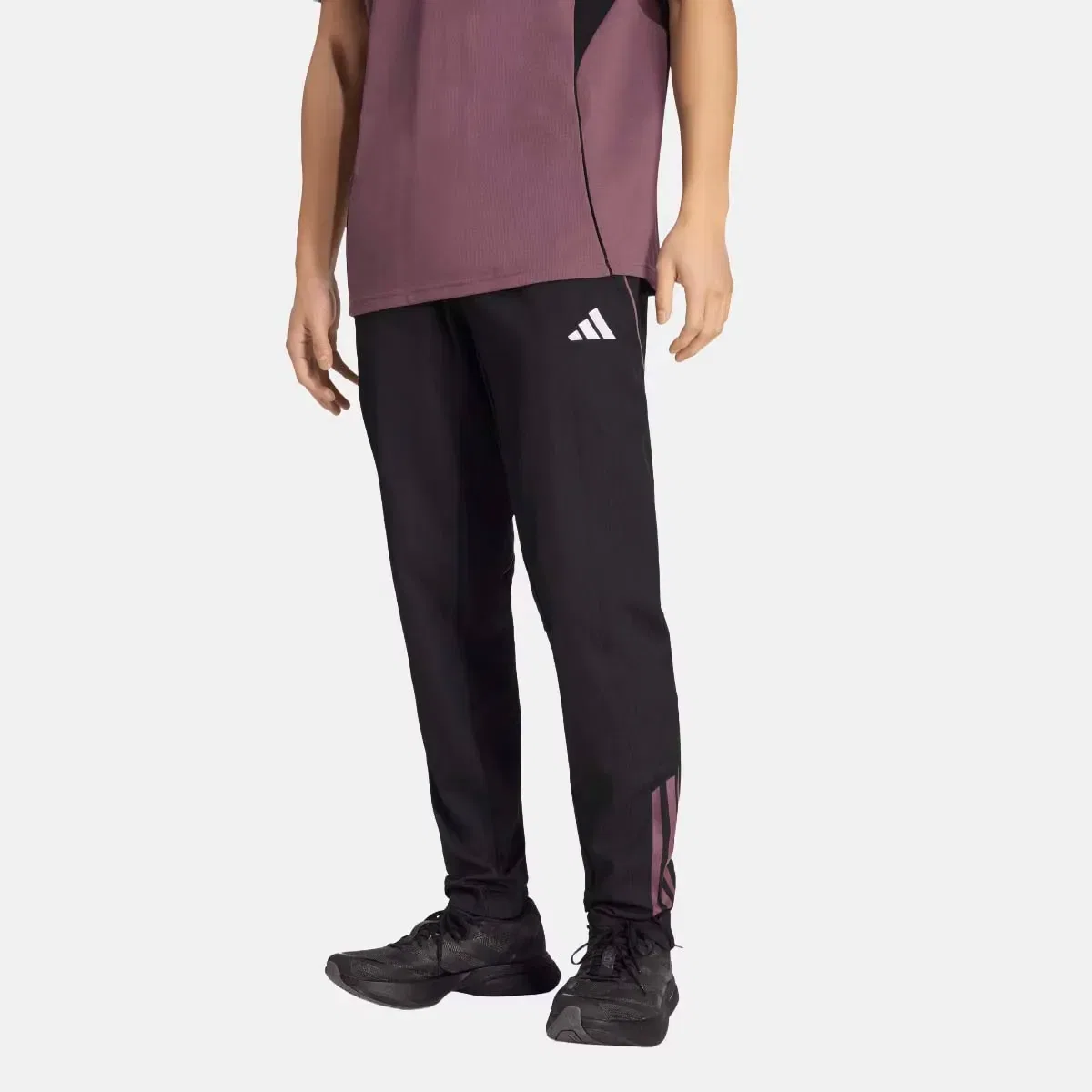 Мужские спортивные штаны с технологией AEROREADY Real Madrid CF 2025-2026 Pre Match Tiro25 Competition adidas, Negro — фото 2