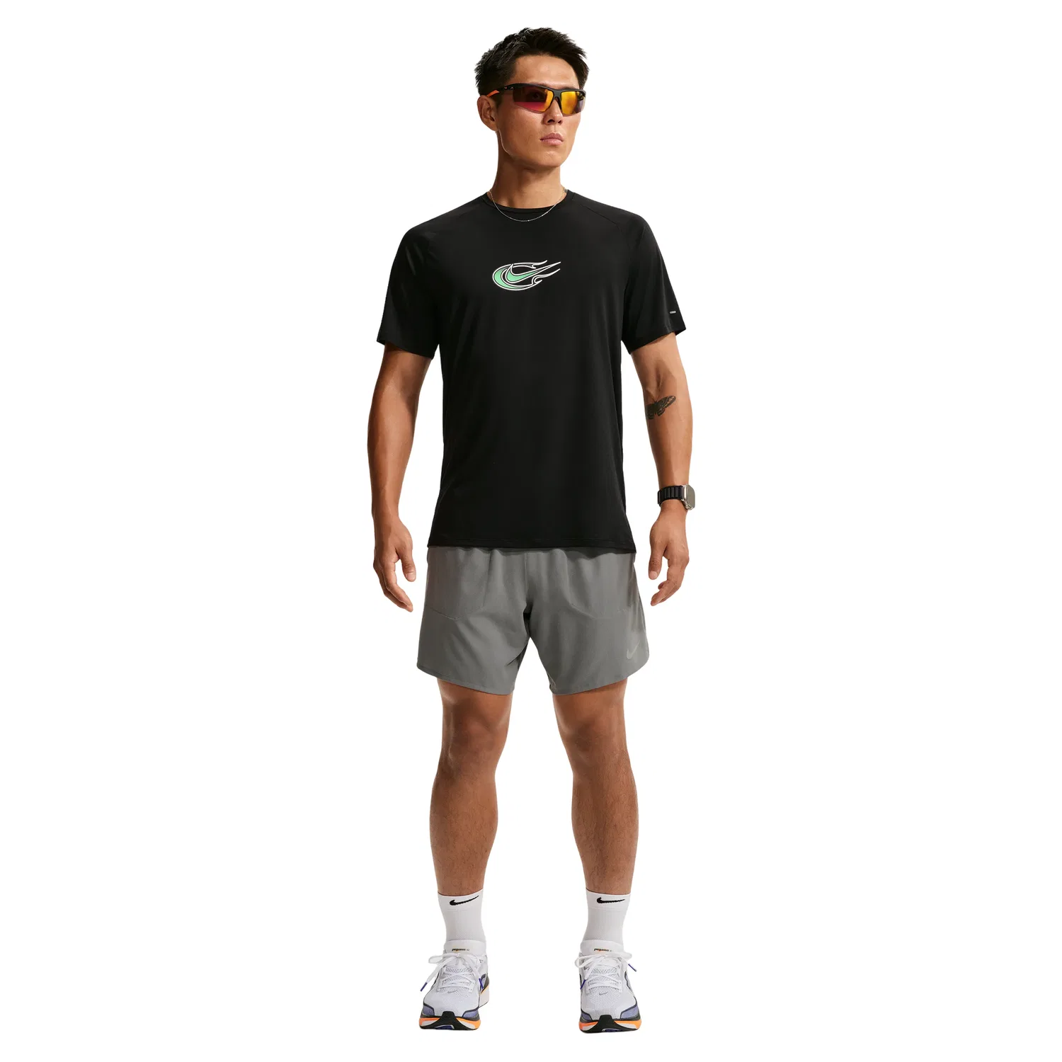 Мужская рубашка Stride Dri-Fit ADV Short Sleeve Shirt 'Black' Nike, черный — фото 3