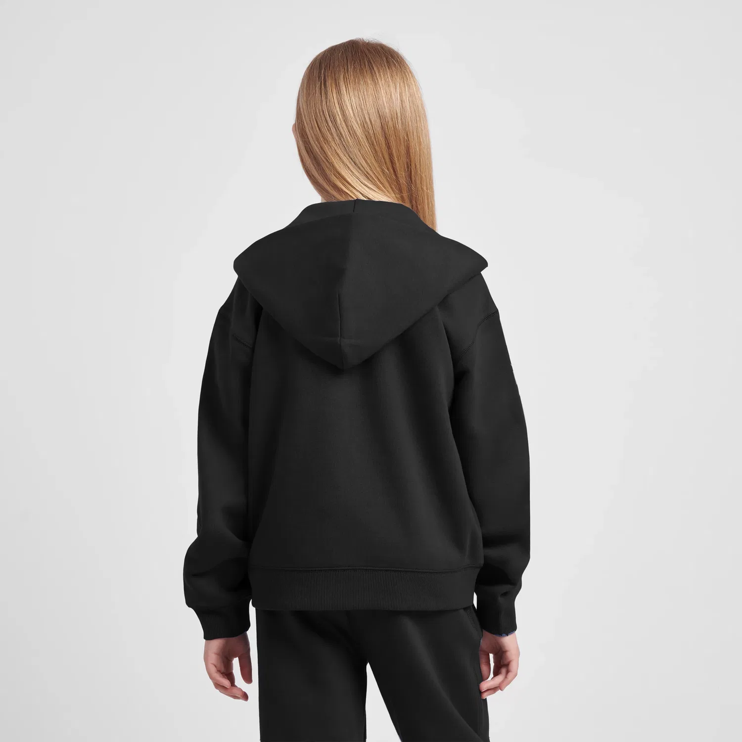 Детское худи на молнии с капюшоном с вышитым логотипом BB Small Logo New Balance, Black — фото 2