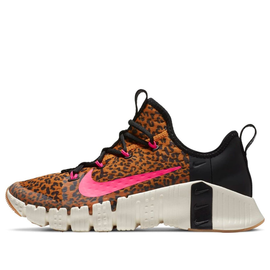 Кроссовки (WMNS) Nike Free Metcon 3 'Leopard Print', коричневый