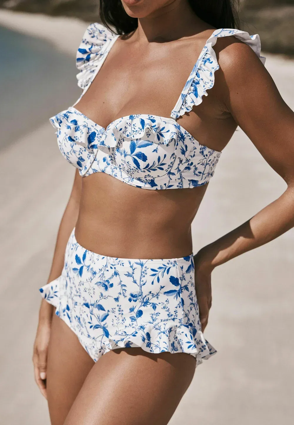 Бикини-Топ с косточками - топ для бикини Next, Cream Blue Ditsy Floral — фото 2