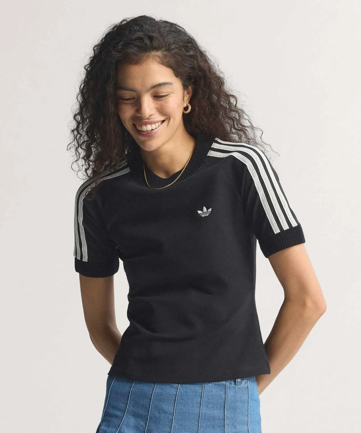 Женская футболка с длинным рукавомиз джерси с кружевными деталями Adidas Originals, Черный