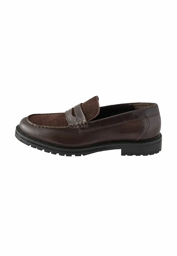 Мокасины кожаные Slip-ons Next, коричневый замшевый