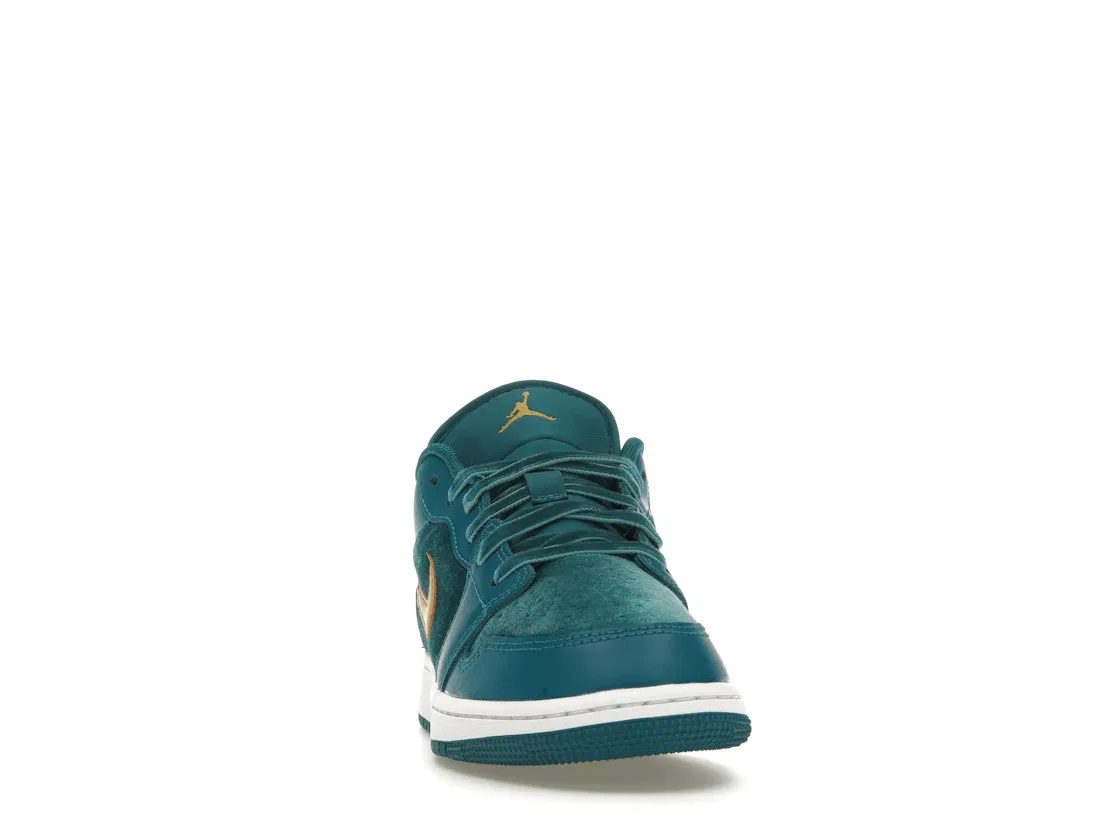 Детские кроссовки Lifestyle Geode Teal Metallic Gold Jordan 1 Low SE Jordan, Geode Teal Metallic Gold — фото 2