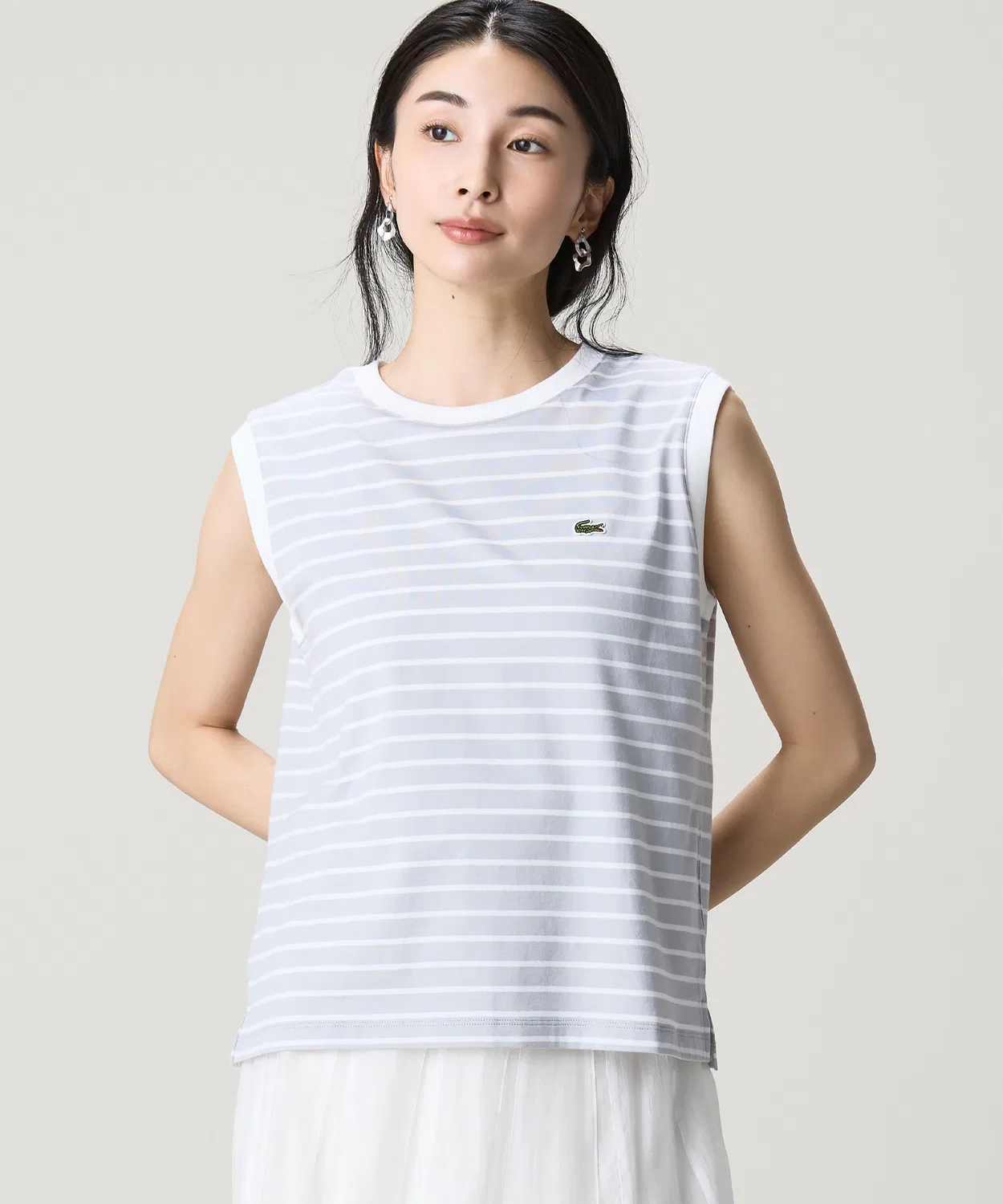 Женская футболка без рукавов с полосатым принтом LACOSTE, Light Grey — фото 4