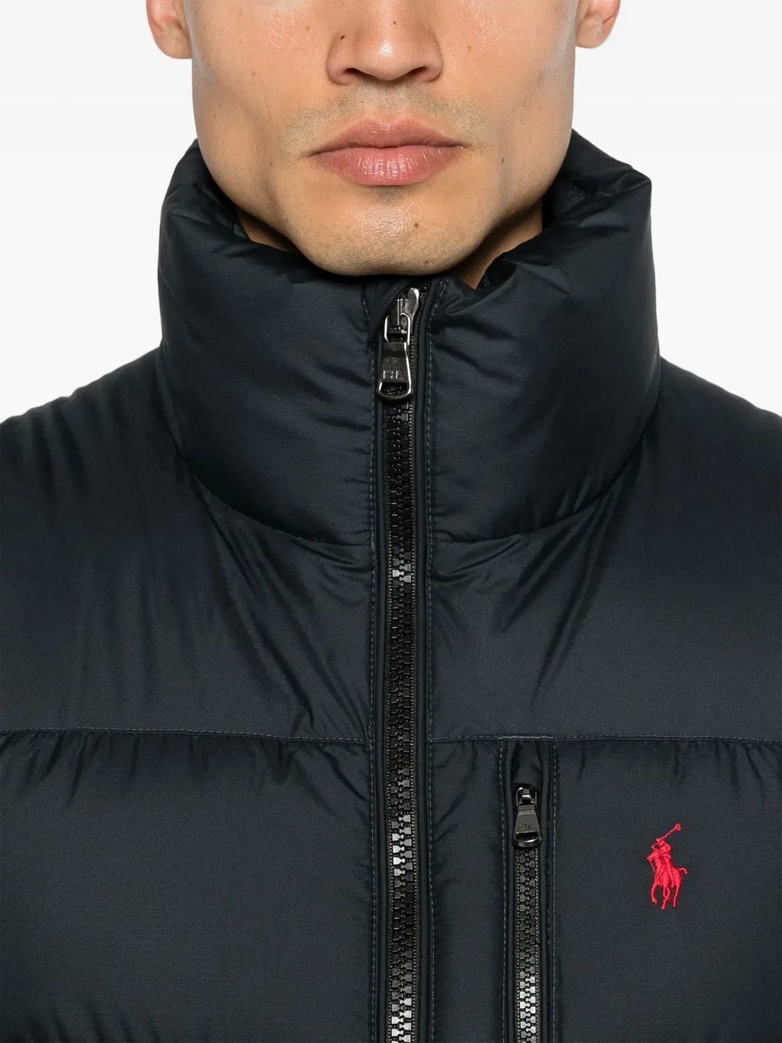Polo Ralph Lauren Жилет из переработанного материала черного цвета — фото 4
