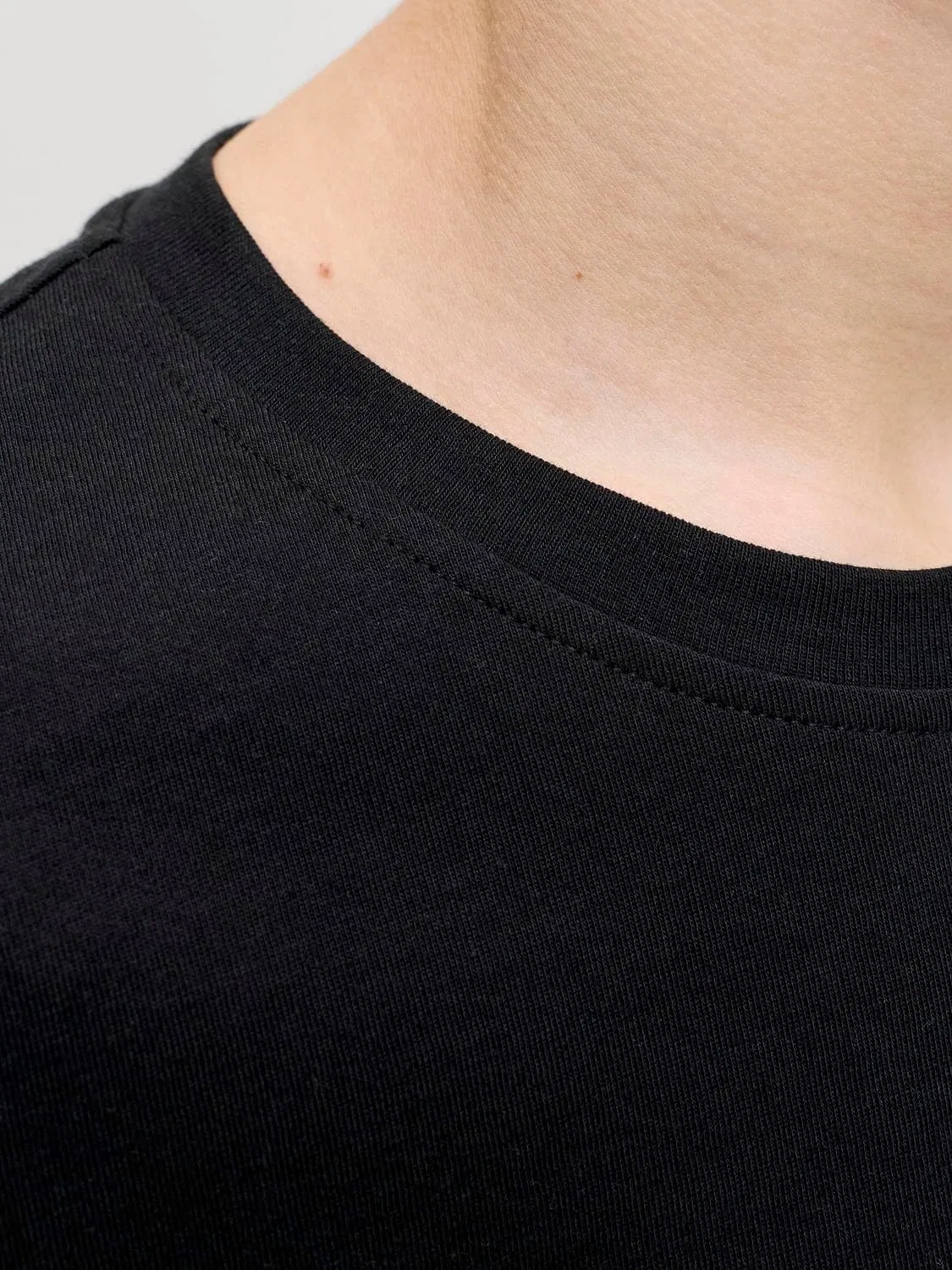 Футболка с коротким рукавом базовая с круглым вырезом Jjmunk Jack & Jones Junior, черный — фото 2
