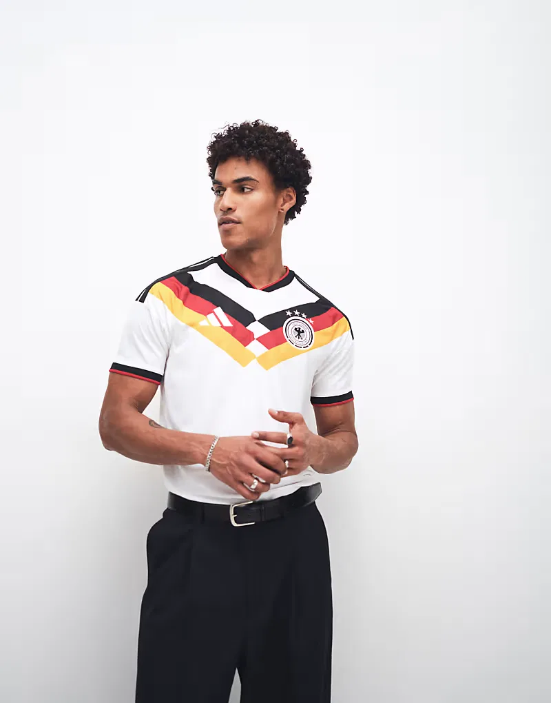 Домашняя футболка Adidas Чемпионата мира по футболу 25/26 в Германии, белая — фото 2