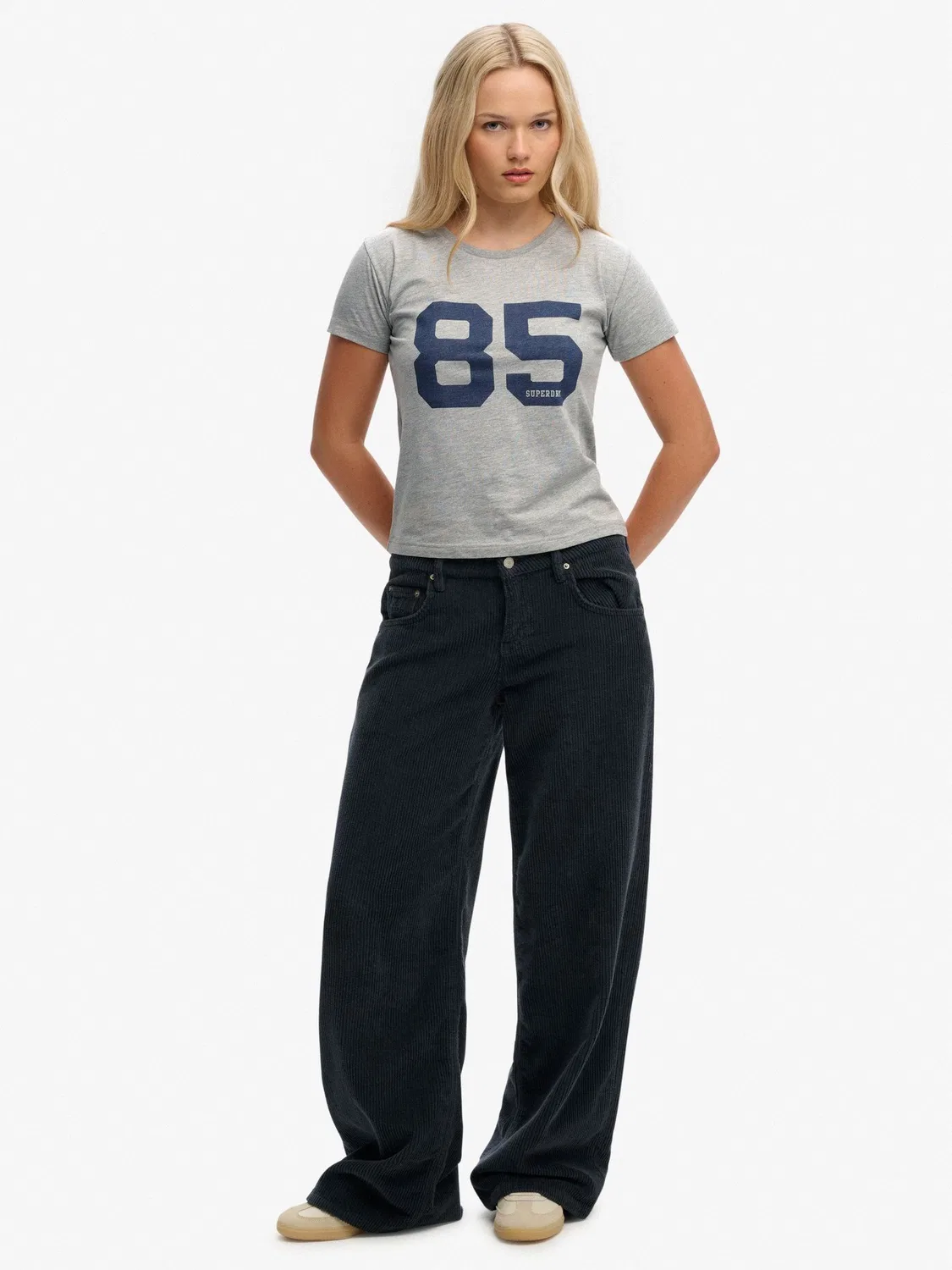 Футболка Athletic Essentials Varsity Number Superdry, серый — фото 3