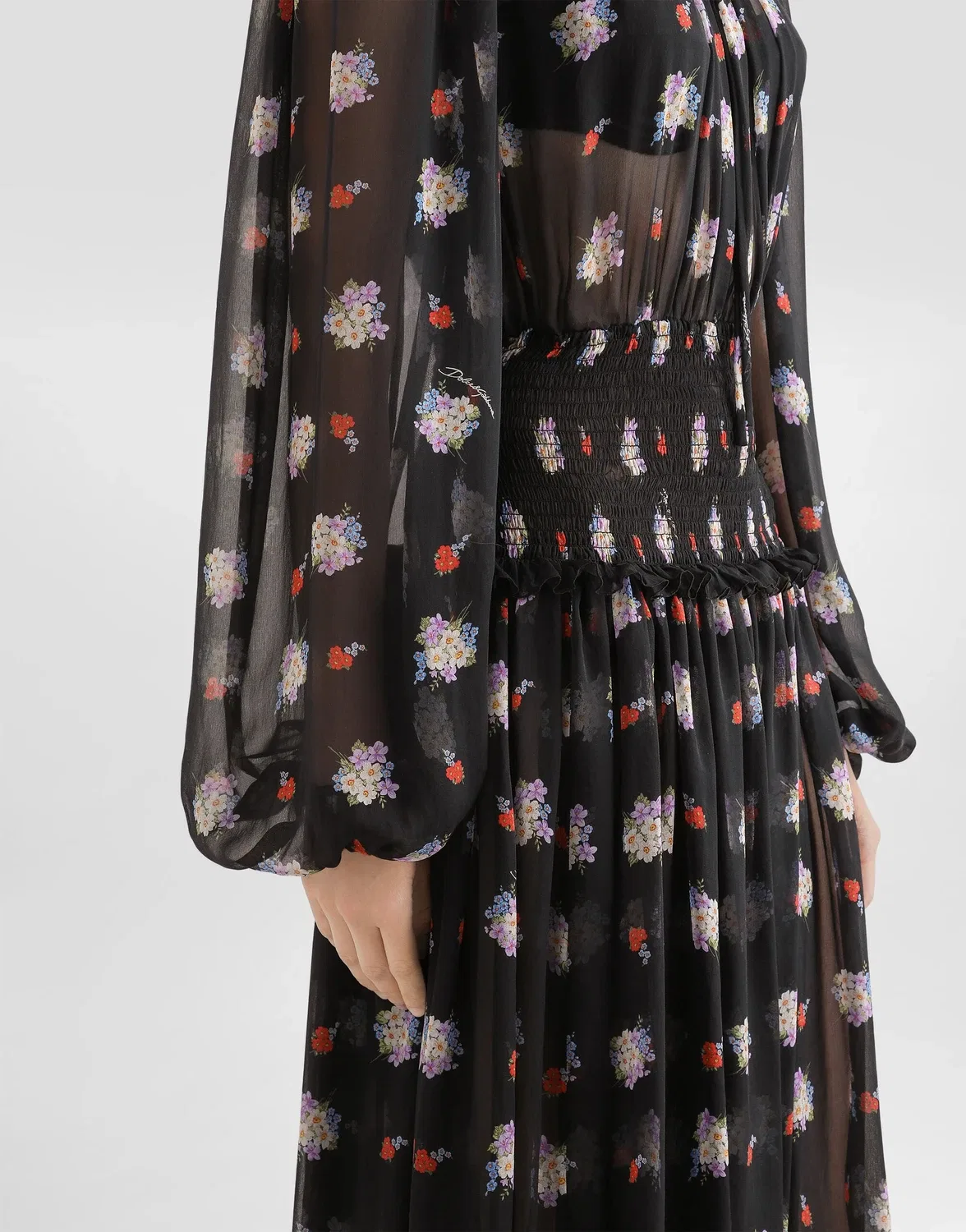 Длинное шифоновое платье с мелким цветочным принтом DOLCE & GABBANA, бежевый — фото 4