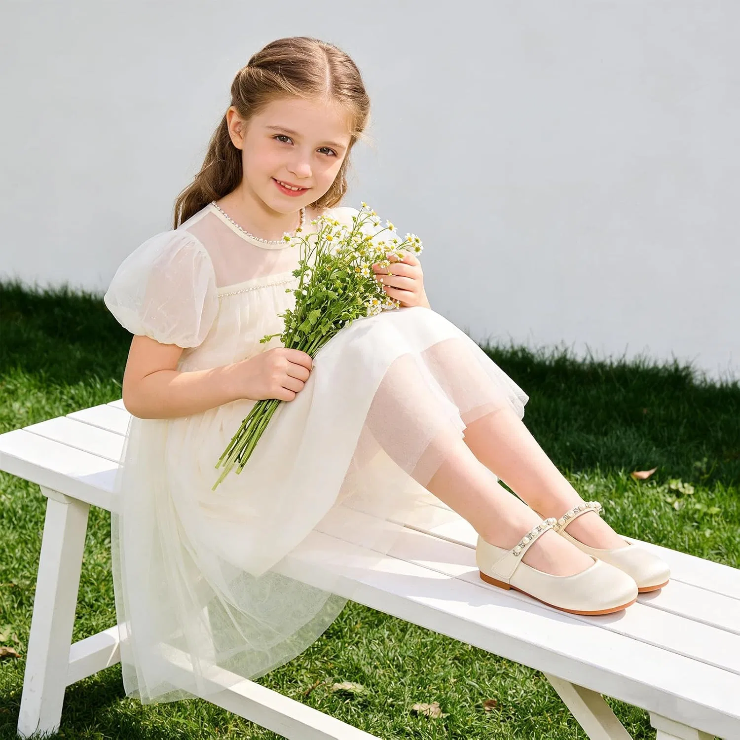 Детские балетки для девочек с принтом цветов Mary Jane Flats KDVOG, Ivory Satin — фото 2