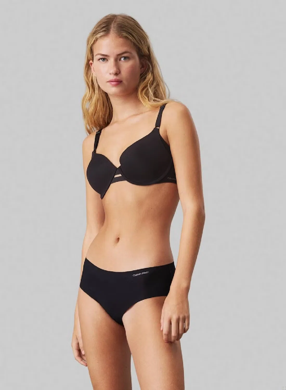 Бюстгальтер без косточек T-Shirt bra Calvin Klein, черный