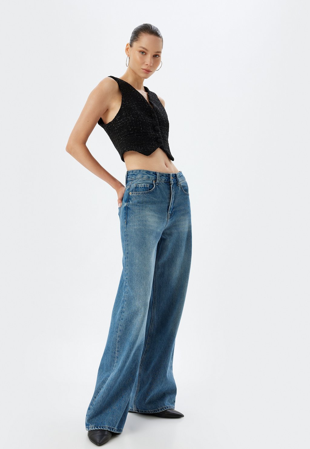 

Жилет CROP Koton, черный