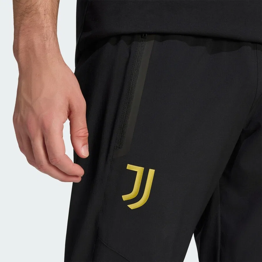 Спортивные брюки ADIDAS PERFORMANCE Regular Workout Pants 'Juventus Turin Tiro' черного цвета — фото 4