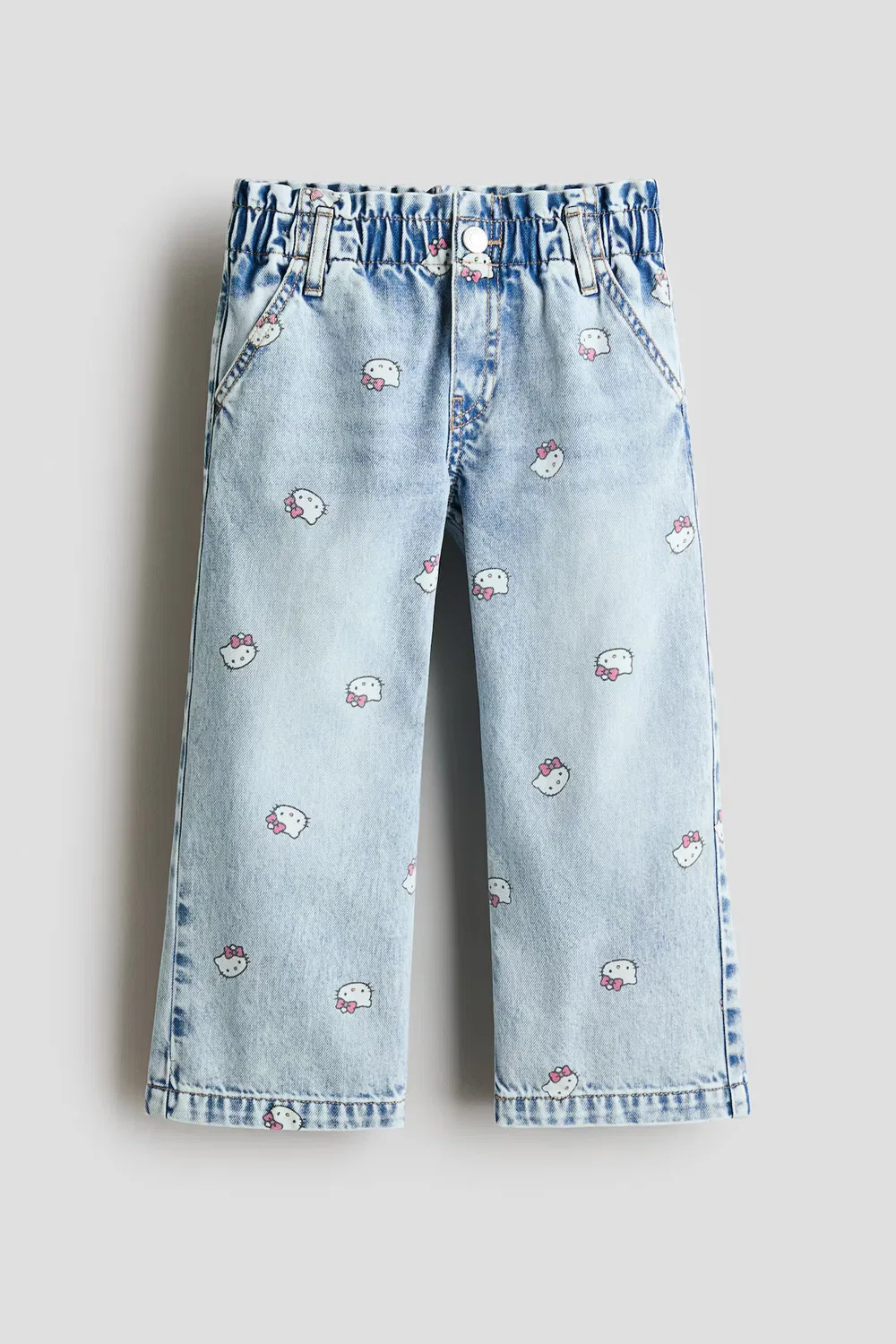 Джинсы с широкими штанинами и декоративным рисунком H&M, Helles Denimblau/Hello Kitty