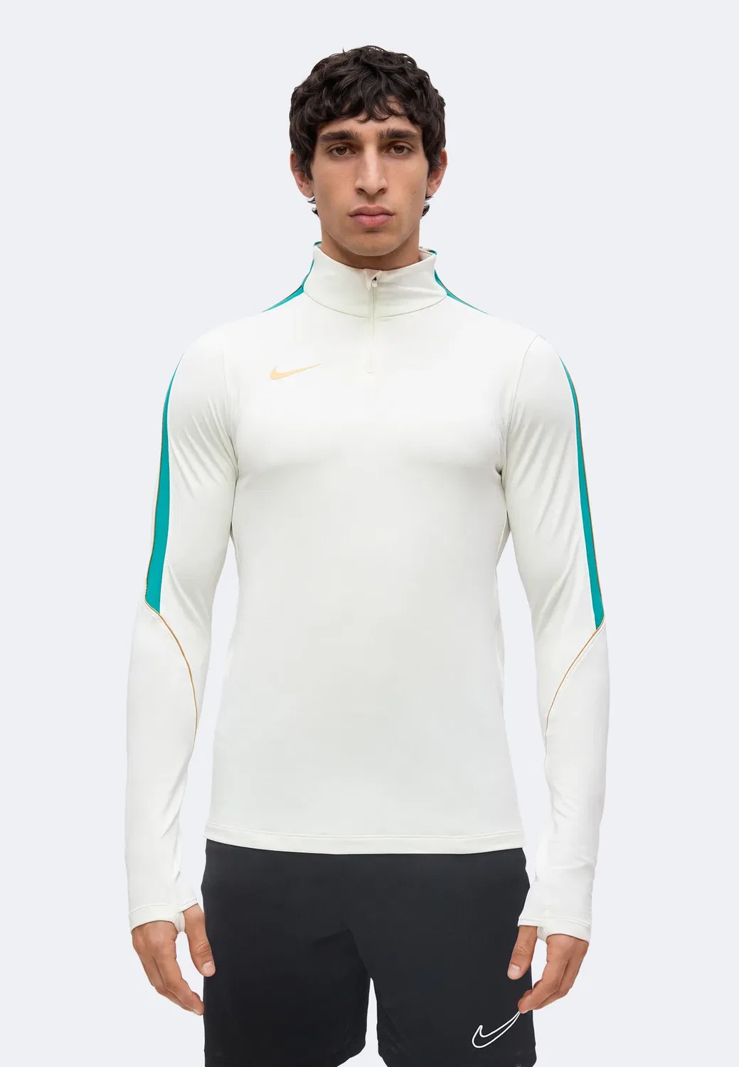 Мужская футбольная тренировочная футболка с длинными рукавами Nike Performance, Sail/Rio Teal/Elemental Gold-Coloured