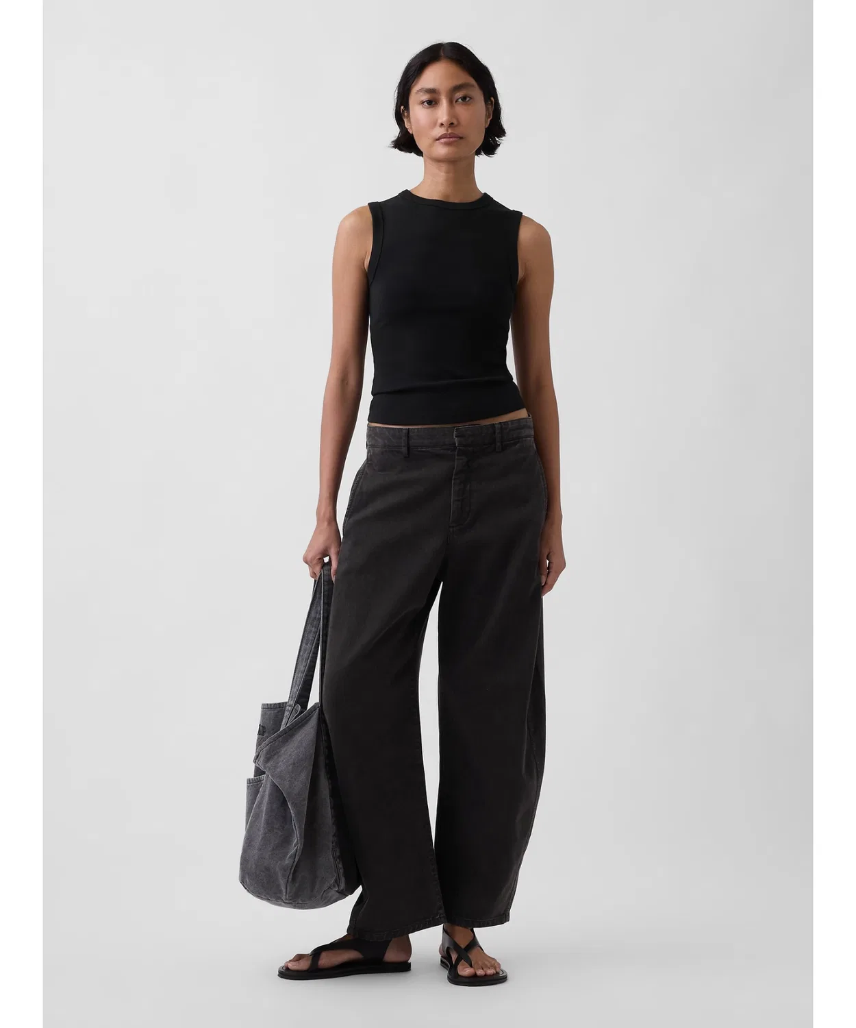 Женский хлопковый топ без рукавов с круглым вырезом GAP, Black — фото 4