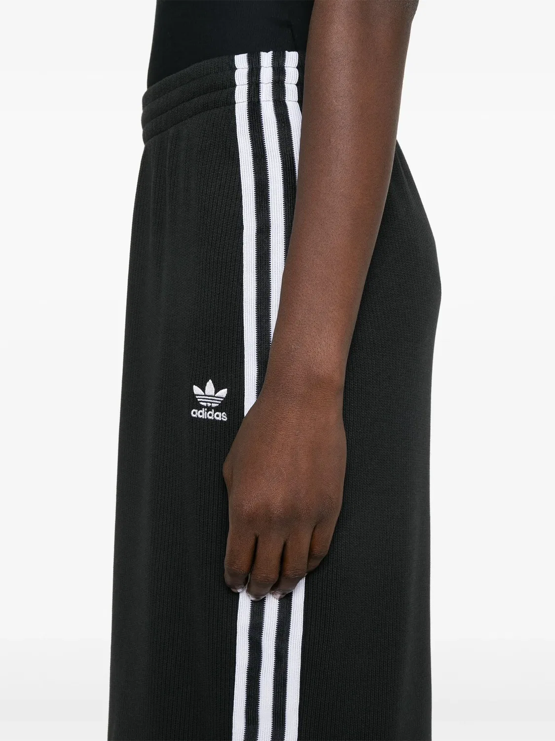 Юбка-карандаш с трехполосным рисунком Adidas, черный — фото 2