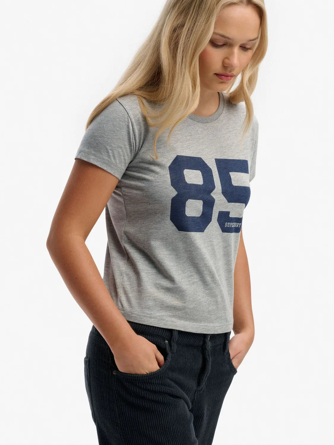 Футболка Athletic Essentials Varsity Number Superdry, серый — фото 4