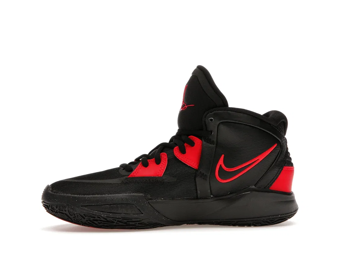 Детские кроссовки для баскетбола Nike Kyrie Infinity Nike, Black/University Red/Dark Smoke Grey — фото 3