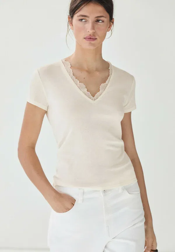 Футболка с v-образным вырезом Lace-Detail Massimo Dutti, бежевый