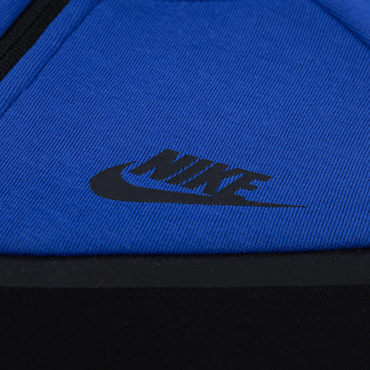 Детский спортивный костюм Tech Fleece Full-Zip Set Nike, цвет Black/Game Royal — фото 3