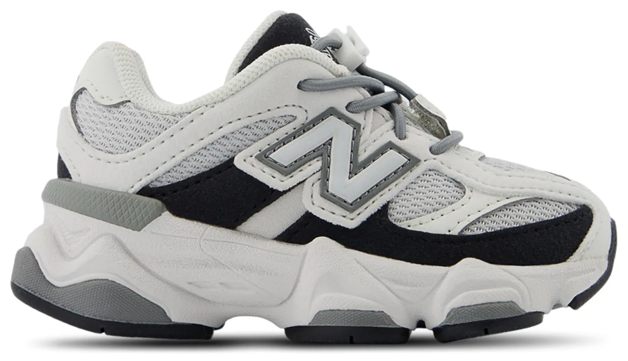 Кроссовки для мальчиков 9060 New Balance, цвет Black/Reflection