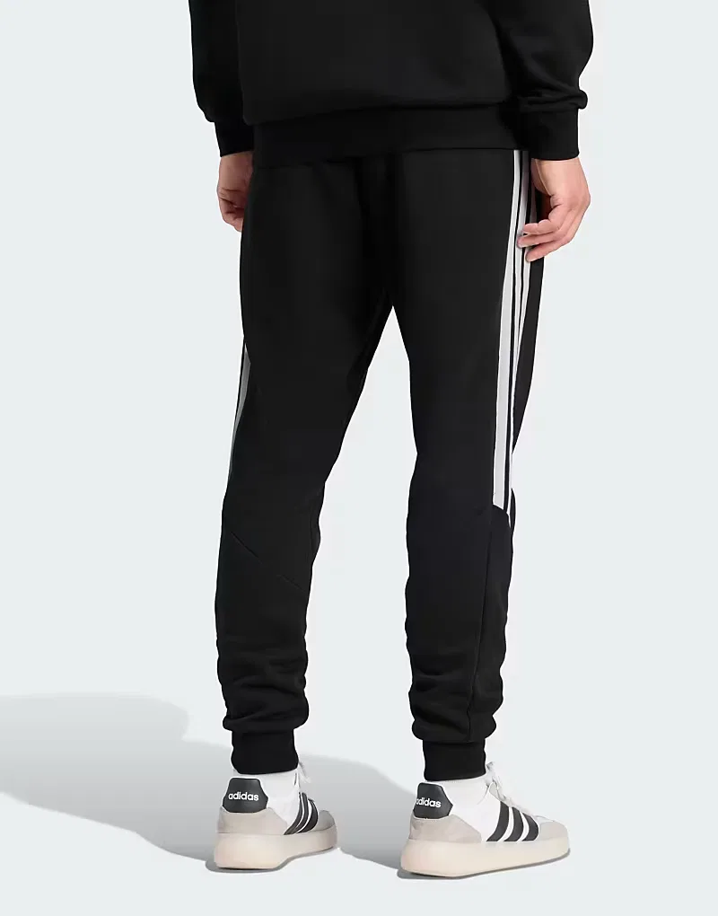 Спортивные брюки Adidas Performance Tiro26 league в черно-белом цвете — фото 2