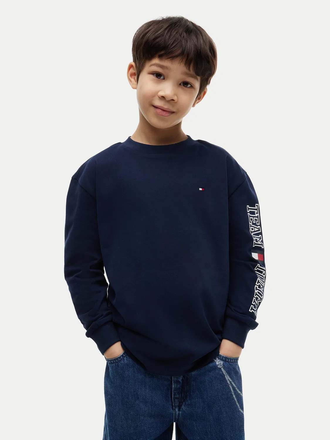 Лонгслив стандартного кроя для мальчика Graphic Tommy Hilfiger, темно-синий