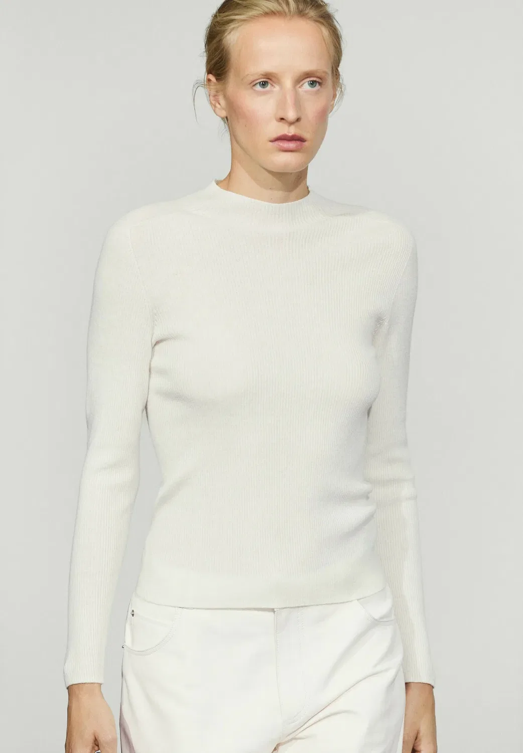 Вязаный свитер с воротником-стойкой в рубчик Massimo Dutti, Sand