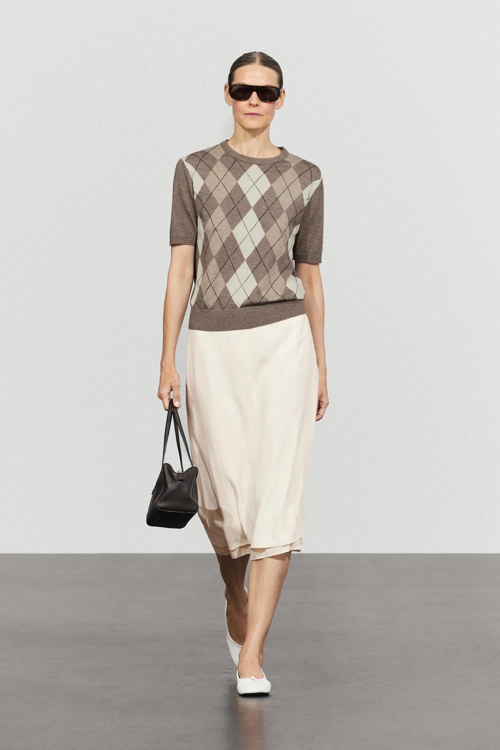 Свитер Massimo Dutti Short Sleeve Diamond-Pattern, серо-бежевый — фото 3