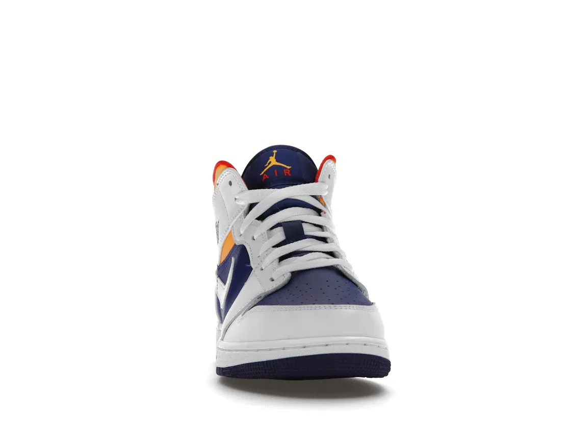 Детские кроссовки для мальчиков с высоким берцем Jordan 1 Mid Jordan, White/Laser Orange-Deep Royal Blue — фото 2
