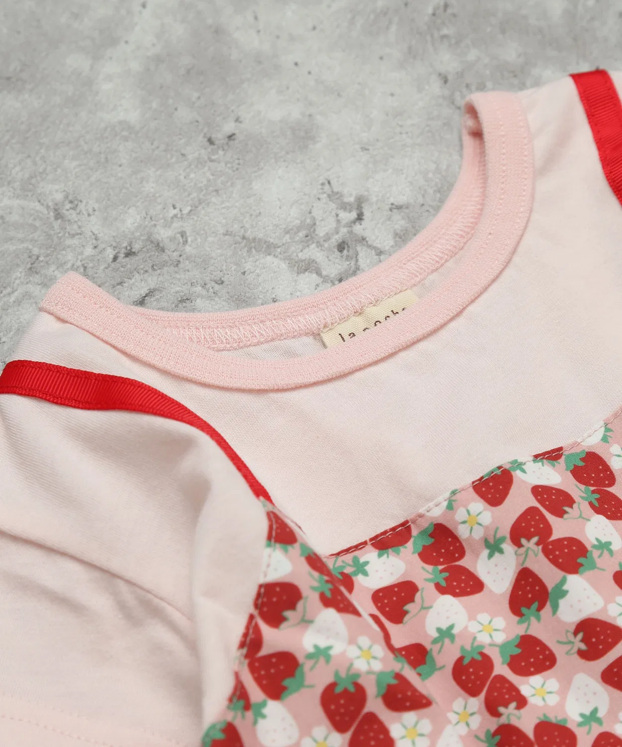Детская туника-трапеция с принтом, модель Strawberry Check, la poche biscuit, Red — фото 4
